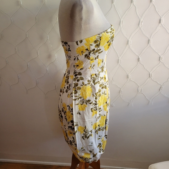 Spring Strapless Retro Floral Dress / Forever 21 / Yellow/White / Size Small - Picture 3 of 7